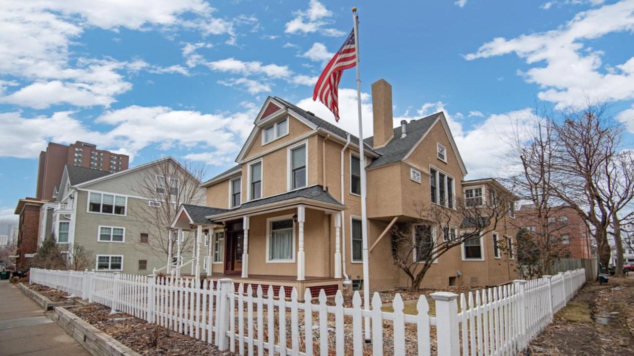 Minnestay-mach Manor Minneapolis