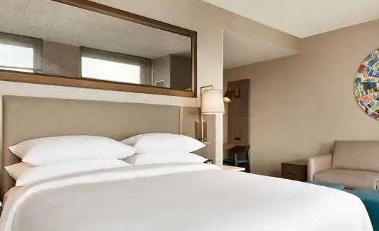 Embassy By Hilton Downtown Hotel Minneapolis