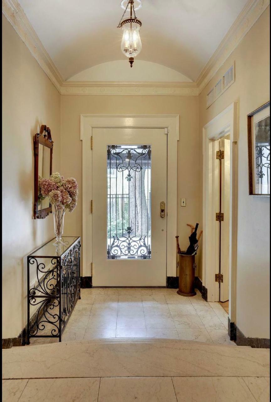 Minnestay-luxury Historic Mansion Minneapolis