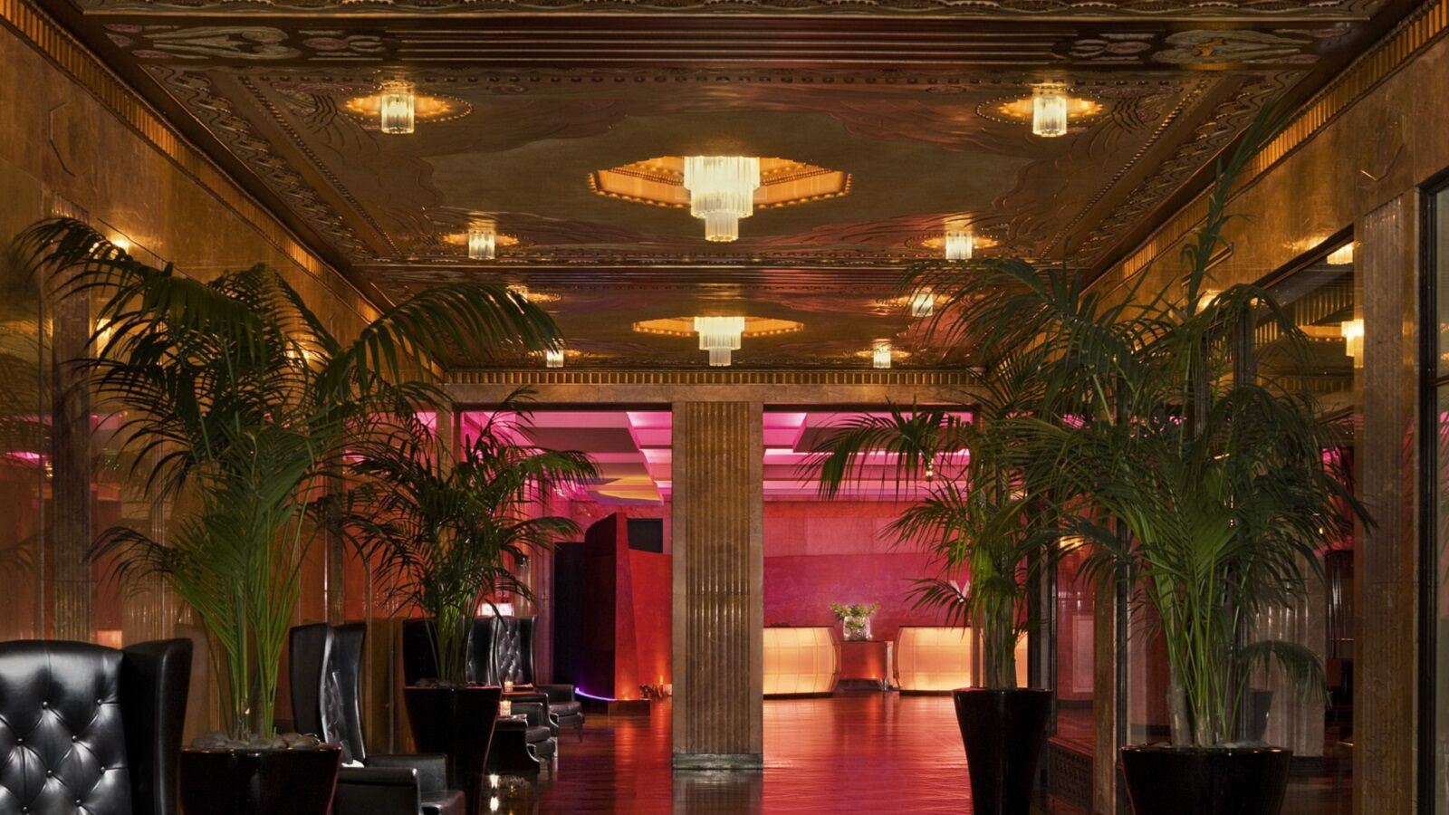 Hotel W - The Foshay