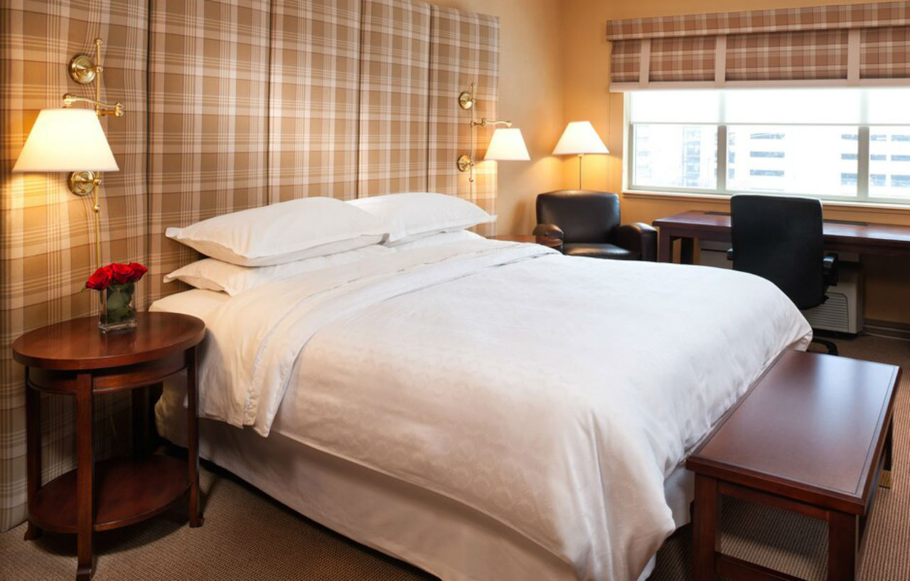 Sheraton Midtown 4*