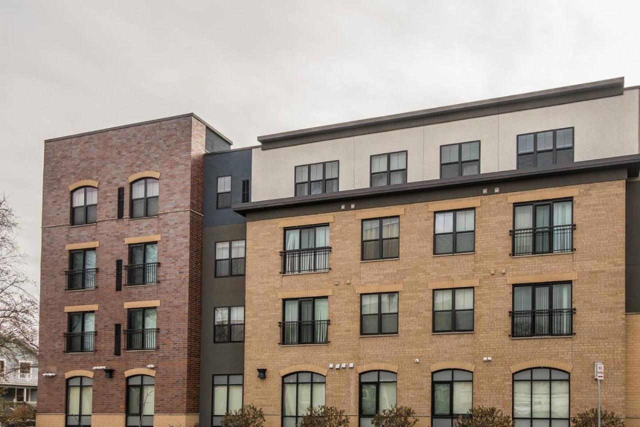 Frontdesk 2400 Elliot Ave Midtown Phillips Minneapolis Apartamento *