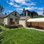 Edina Escape