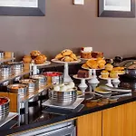 Doubletree Suites By Hilton Minneapolis Downtown