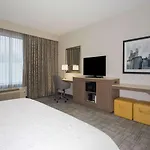 Hampton Inn And Suites Minneapolis University Area, Mn