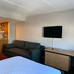 University Inn