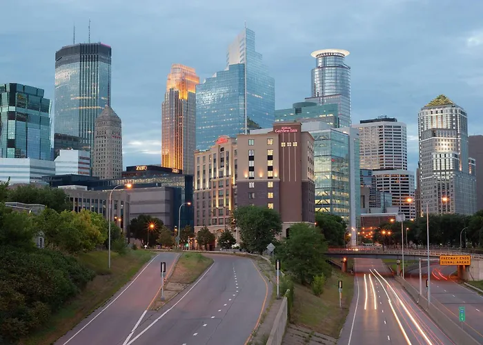 Hilton Garden Inn Minneapolis Downtown