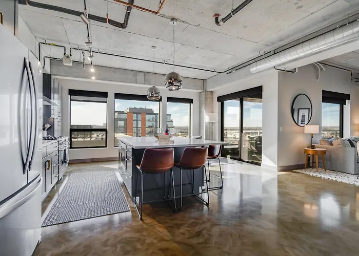 Sable 701 - Luxury Two Story Loft