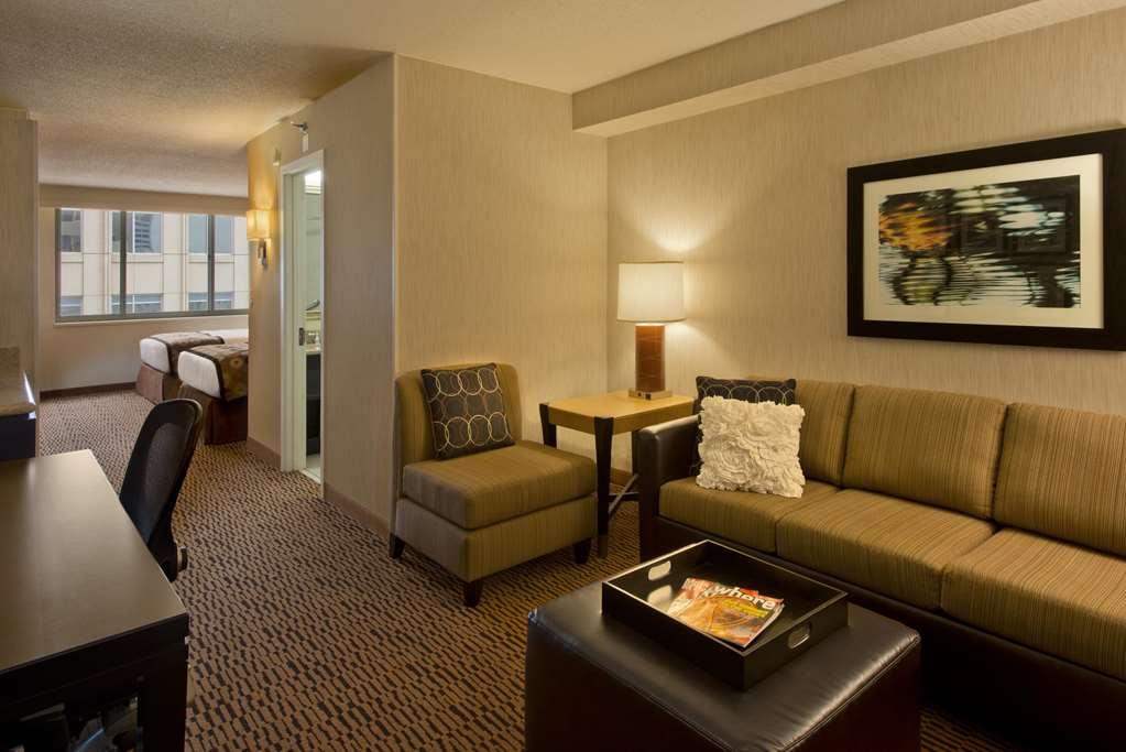 Doubletree By Hilton Downtown