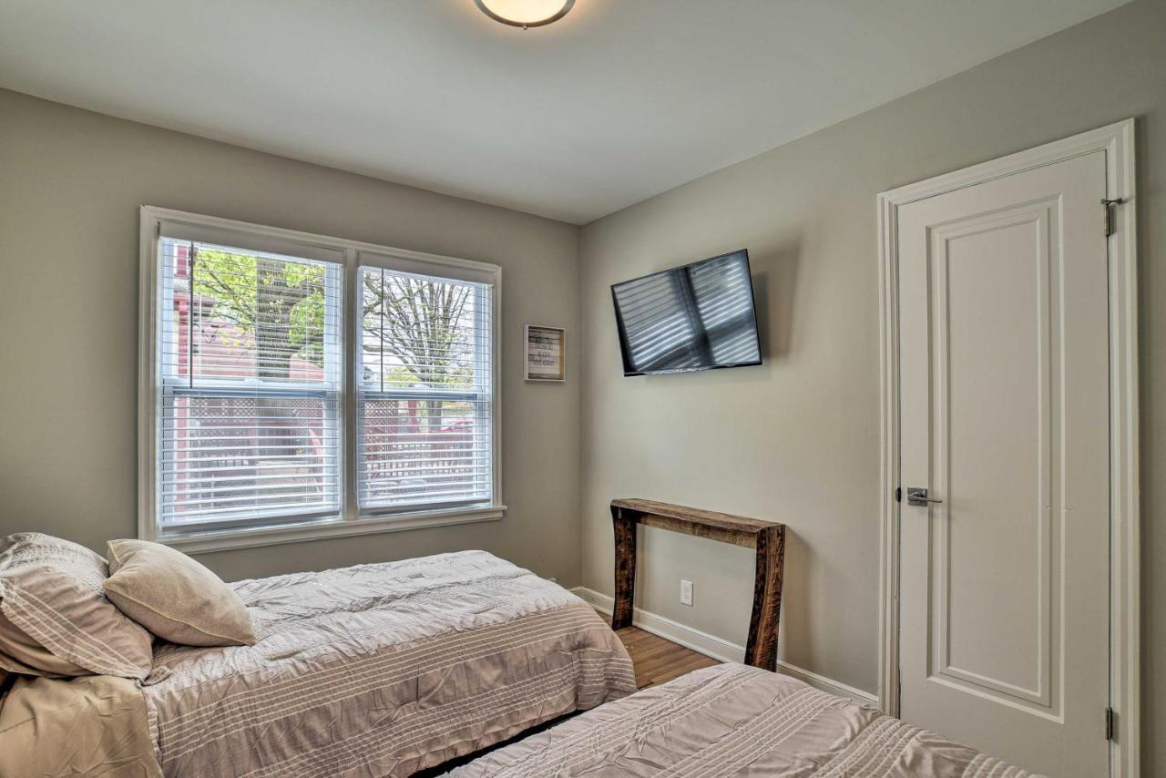 Cozy Wifi, Parking, 5 Mi To Dtwn Mpls! Holiday home *