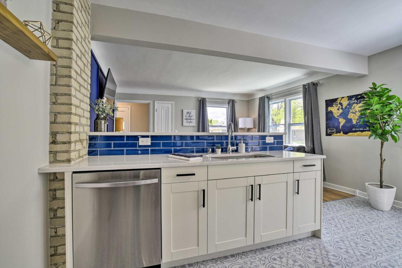 Cozy Wifi, Parking, 5 Mi To Dtwn Mpls! Holiday home Minneapolis