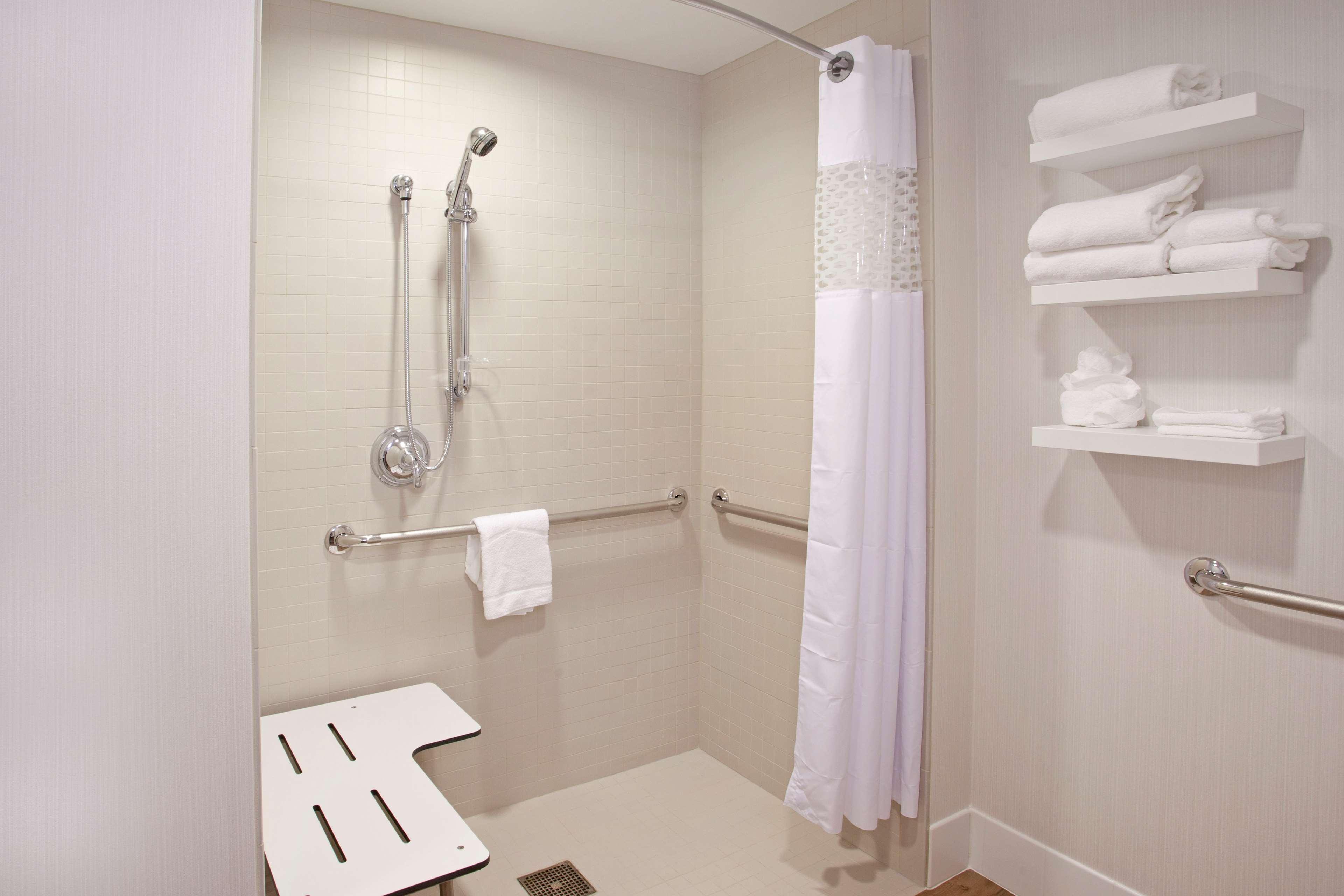 Hampton & - Minneapolis/downtown 3*