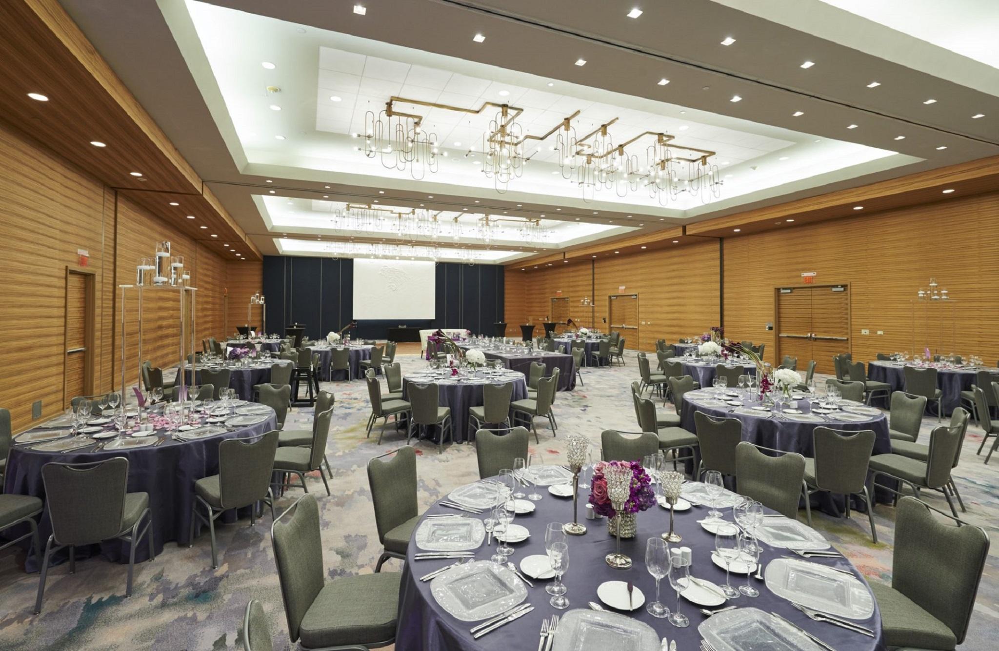 The Lofton Minneapolis, Tapestry Collection By Hilton 4*