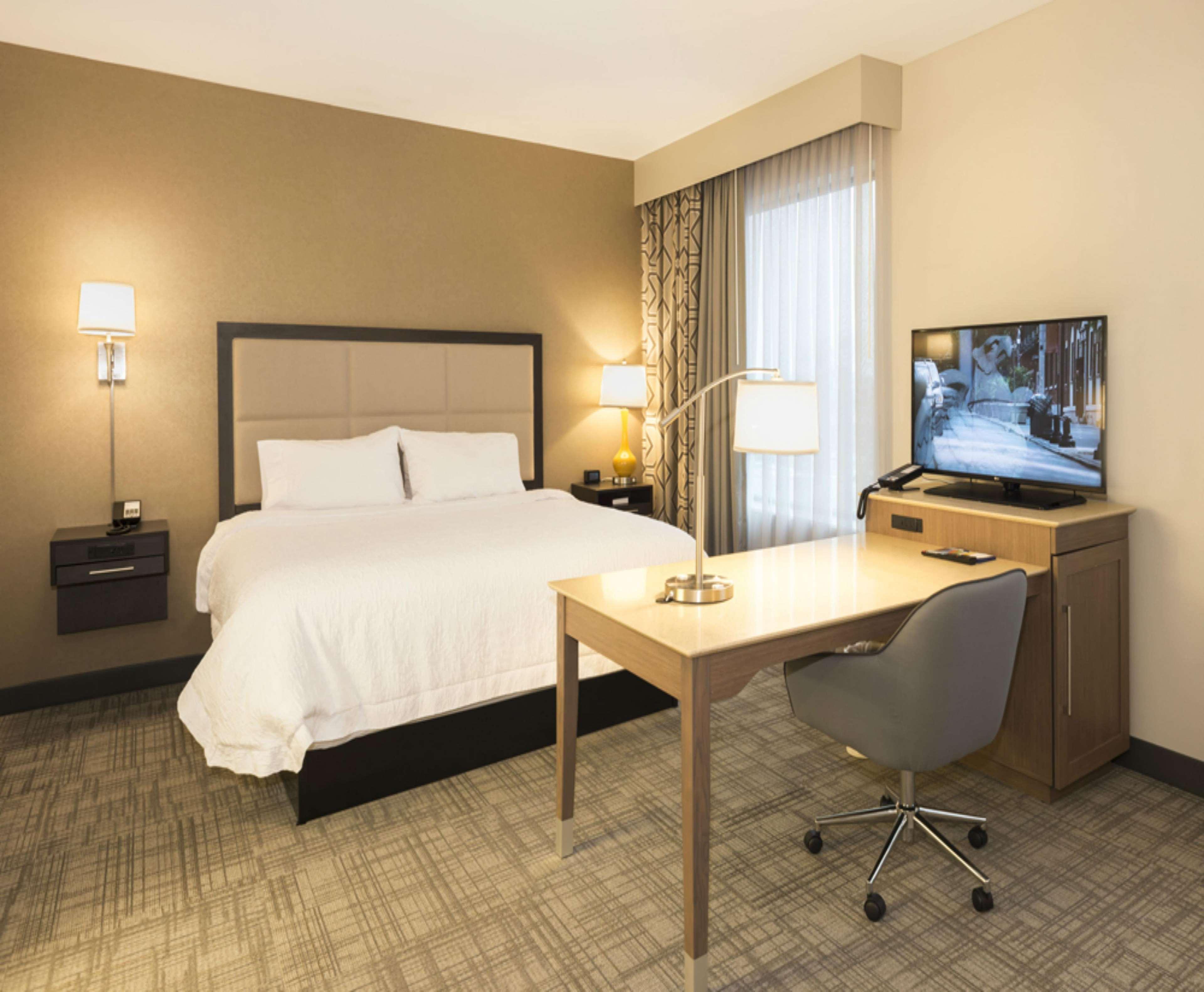 Hampton Inn And Suites Minneapolis University Area, Mn 3* Minneapolis