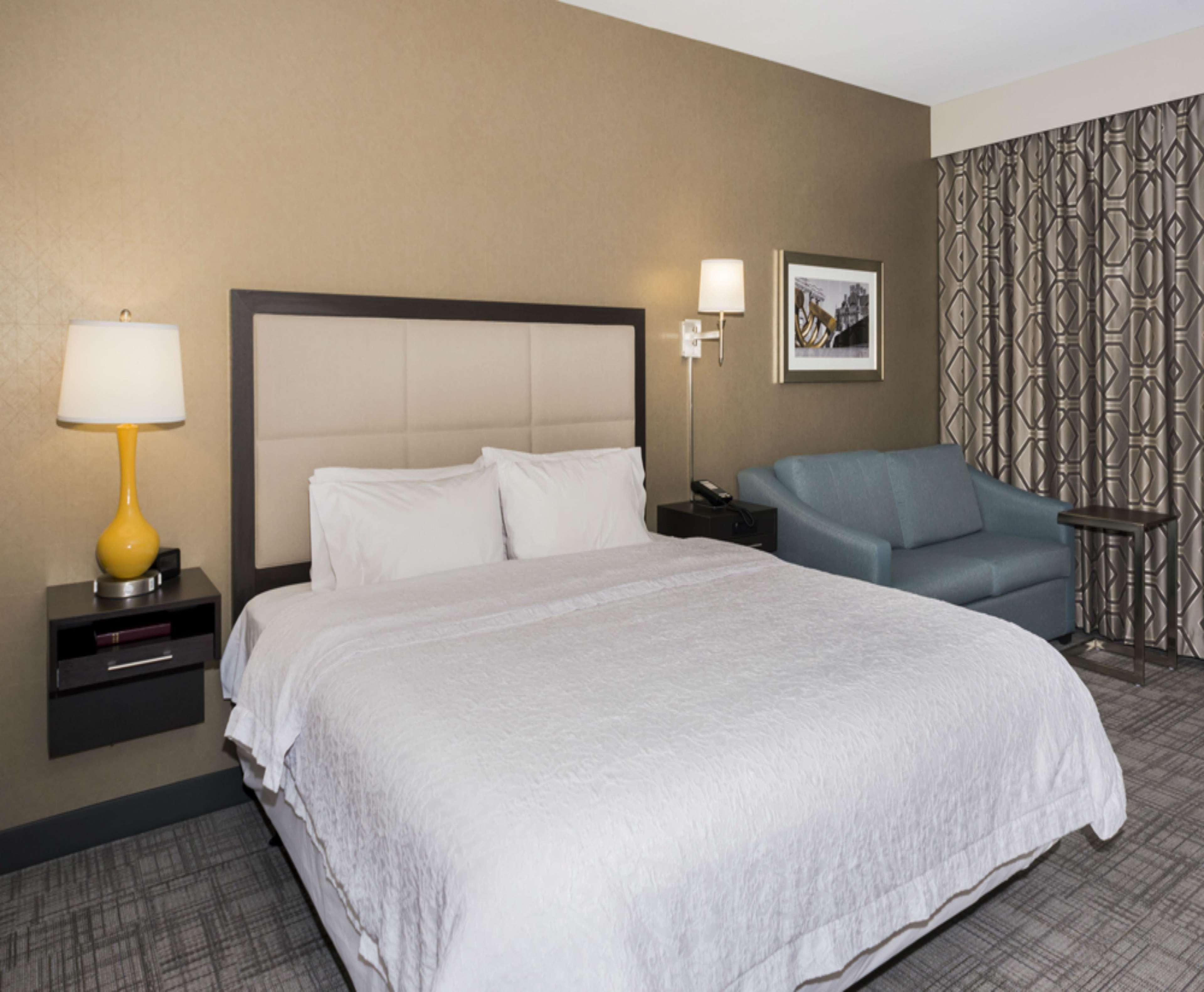 Hotel Hampton Inn And Suites Minneapolis University Area, Mn