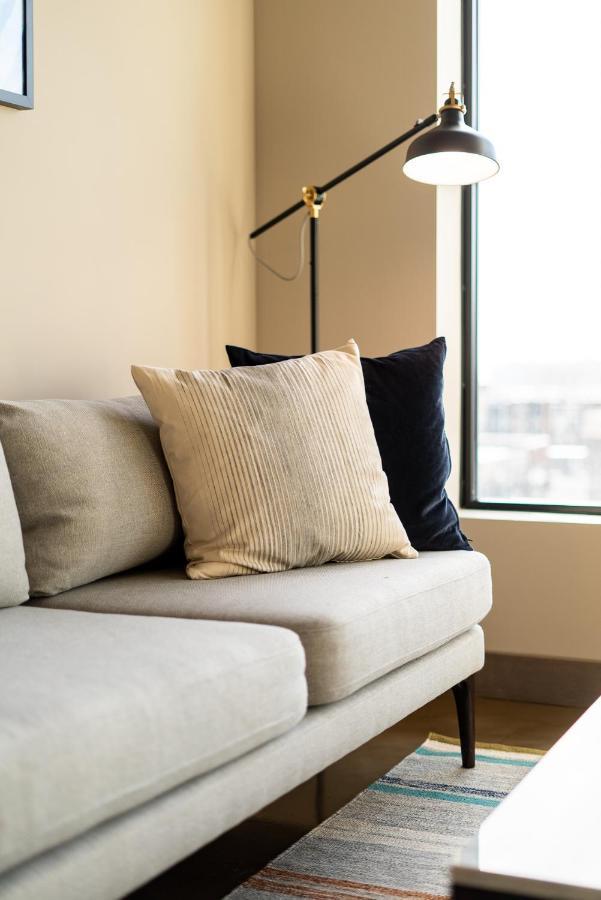 Sable 806 - Alcove * Minneapolis