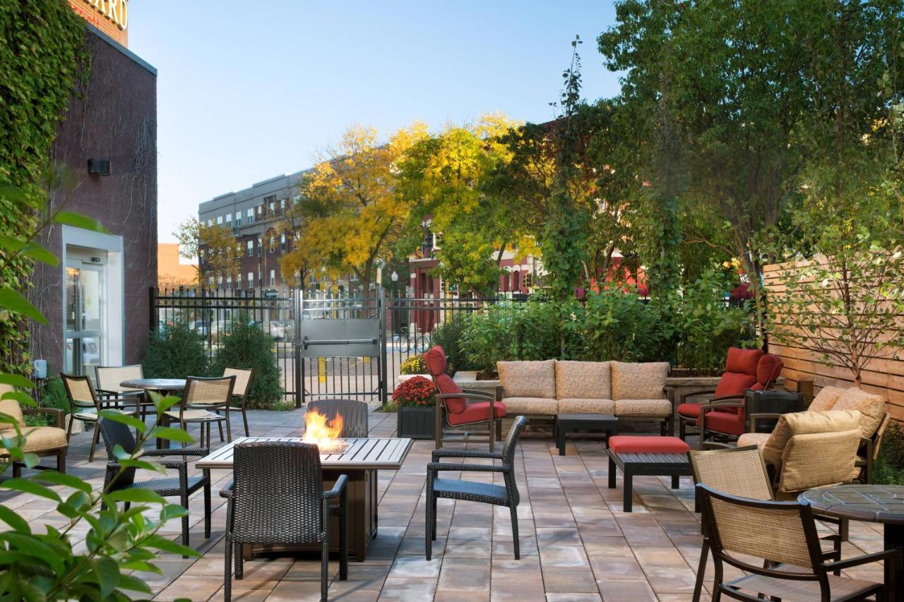 Courtyard By Marriott Downtown 3*
