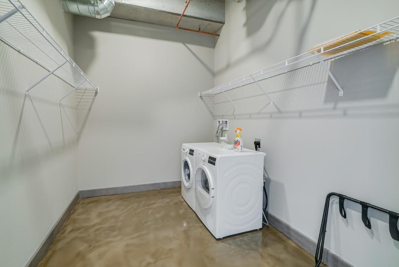 Sable 701 - Luxury Two Story Loft Minneapolis