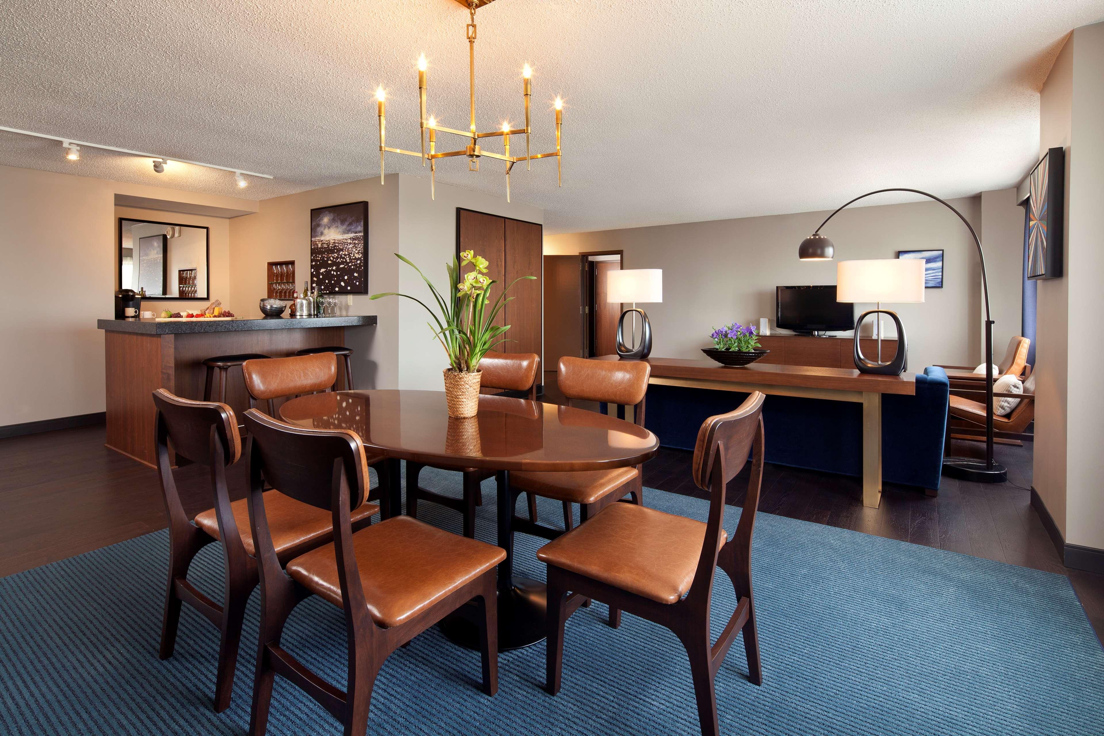 Hyatt Regency Hotel 4*