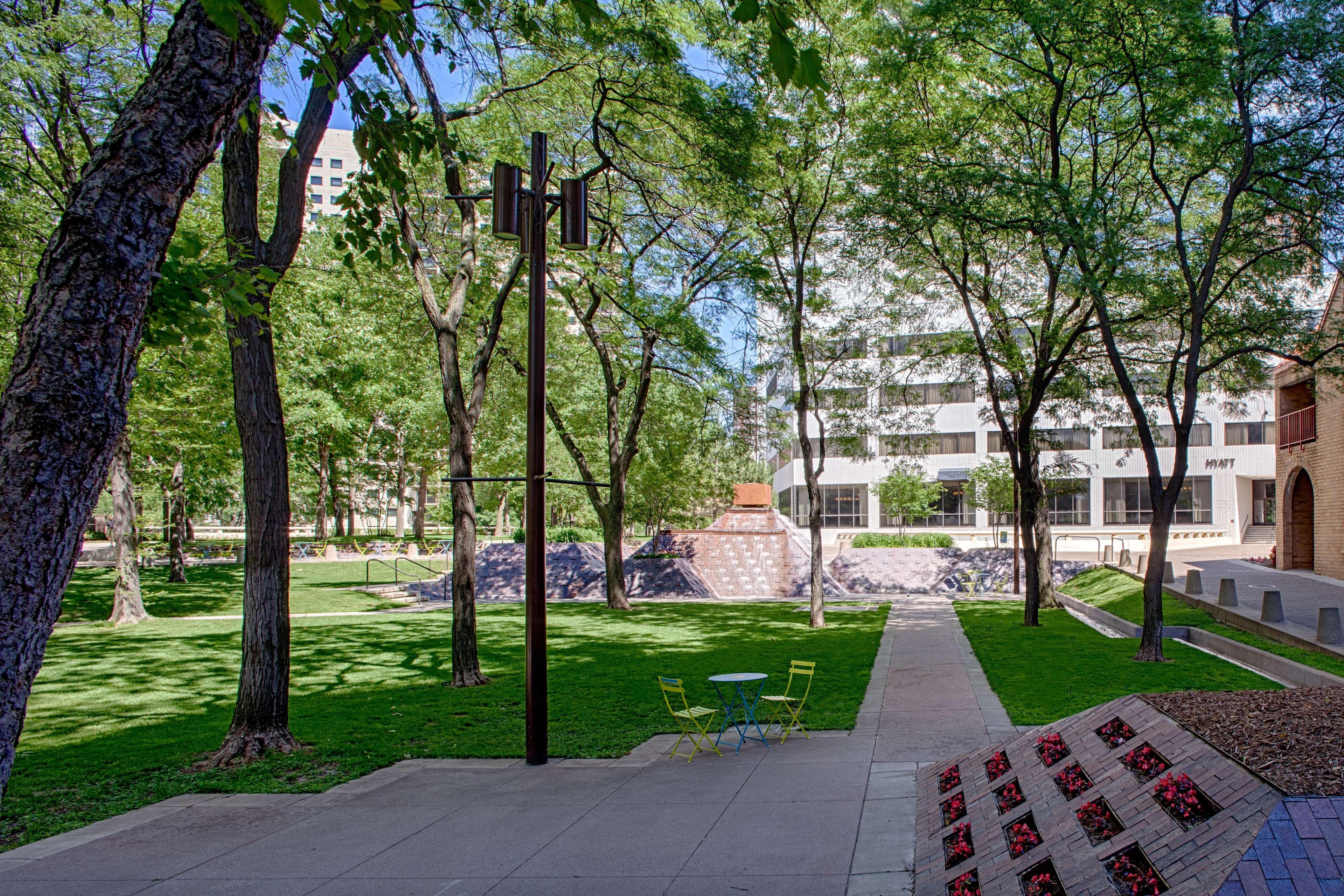 Hyatt Regency 4*
