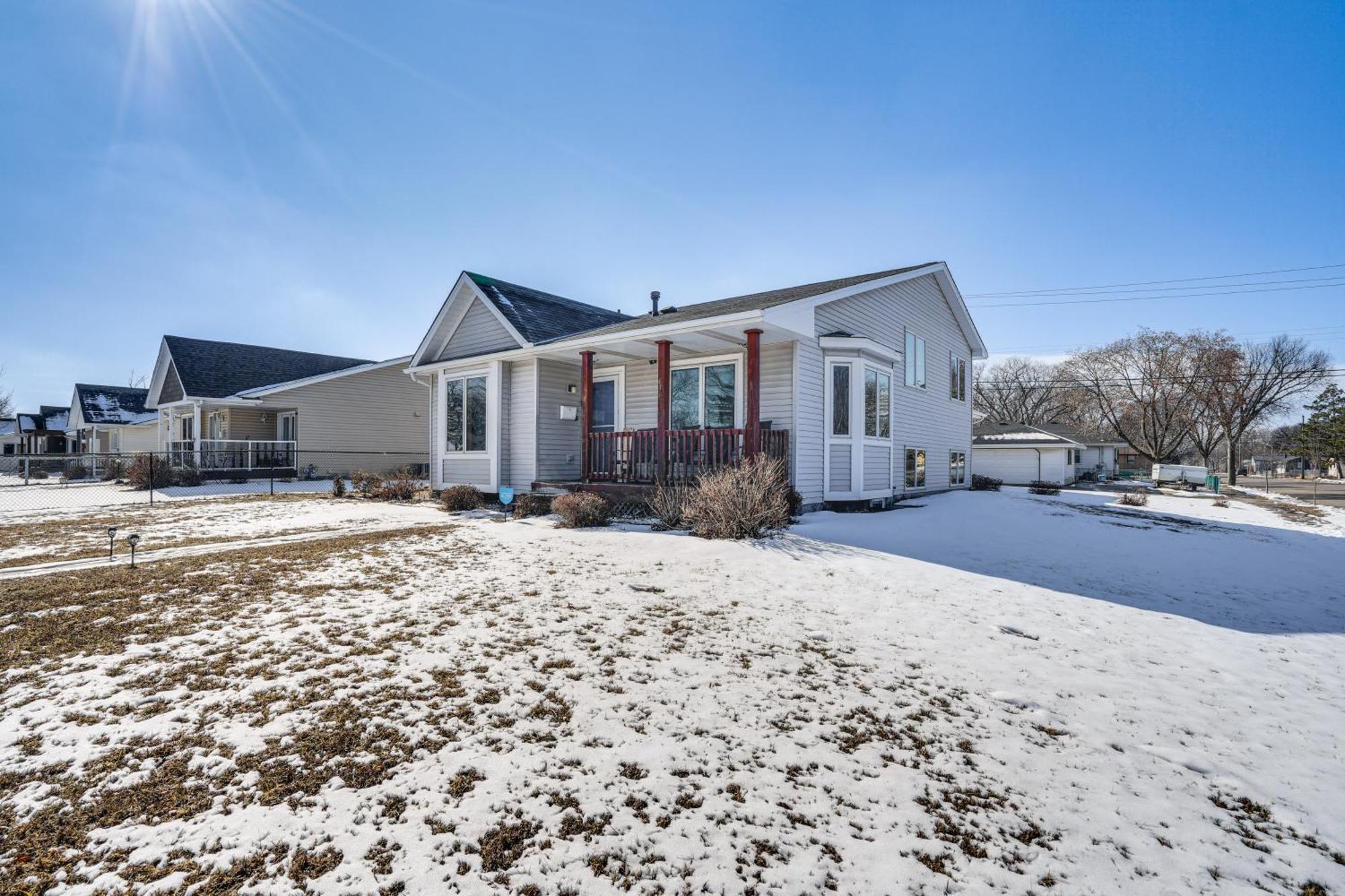 Holiday home Family Less Than 6 Mi To Boom Island Park *