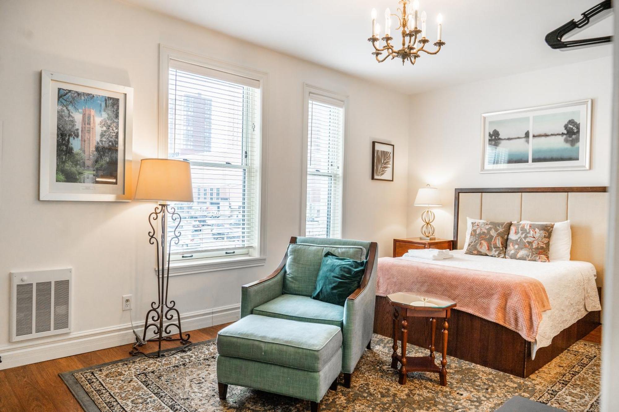 Oaklands On 9th Apartment