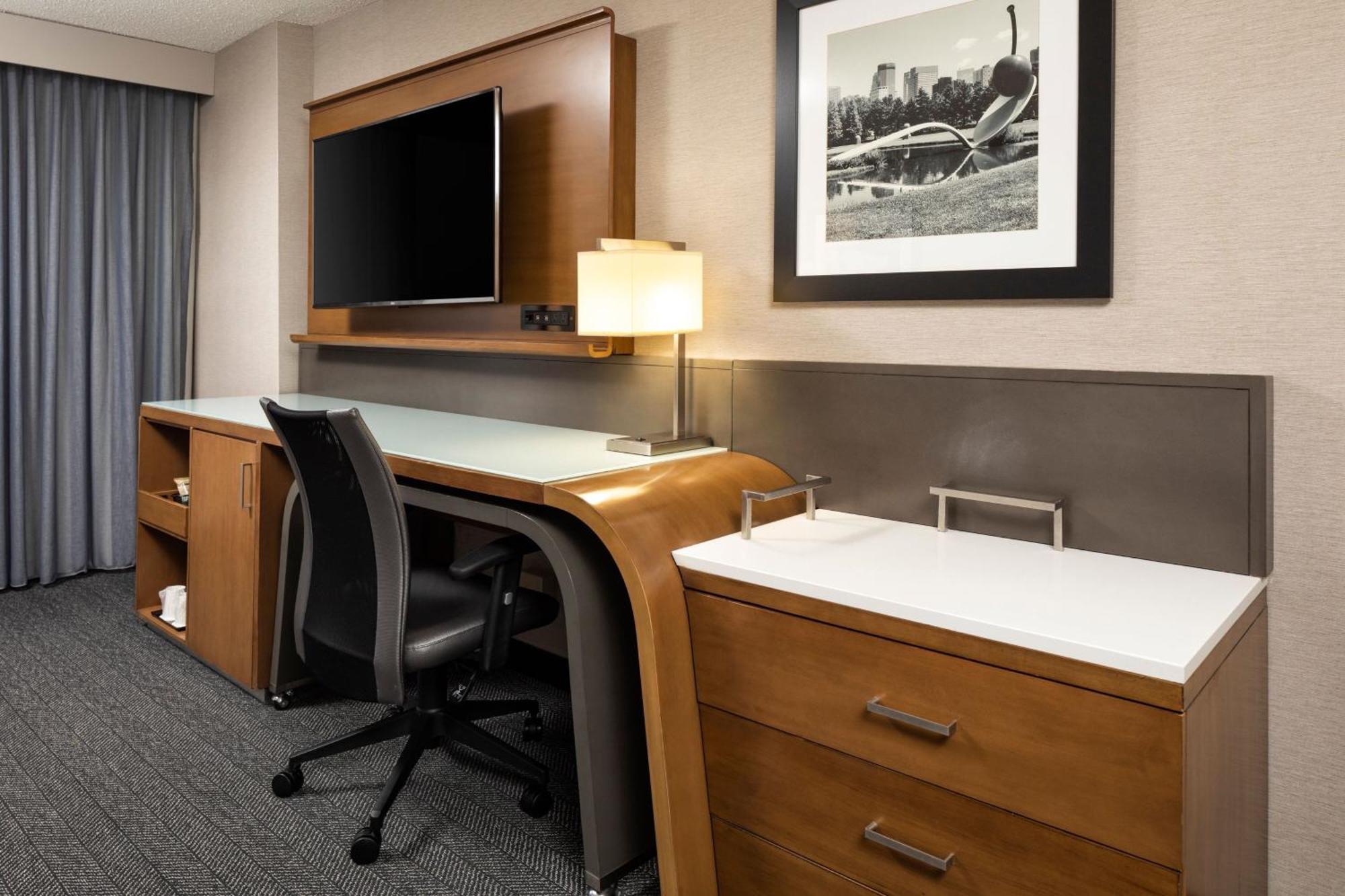 Hotel Courtyard By Marriott Downtown