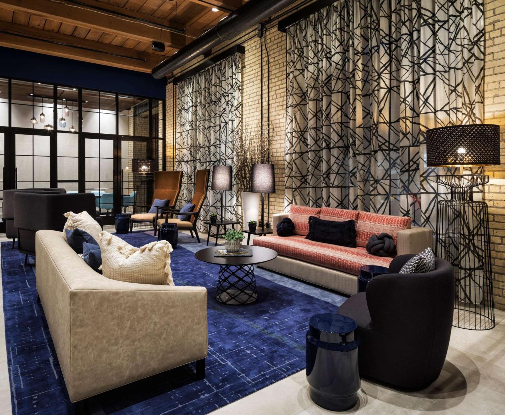 Hotel Canopy By Hilton Mill District 4*