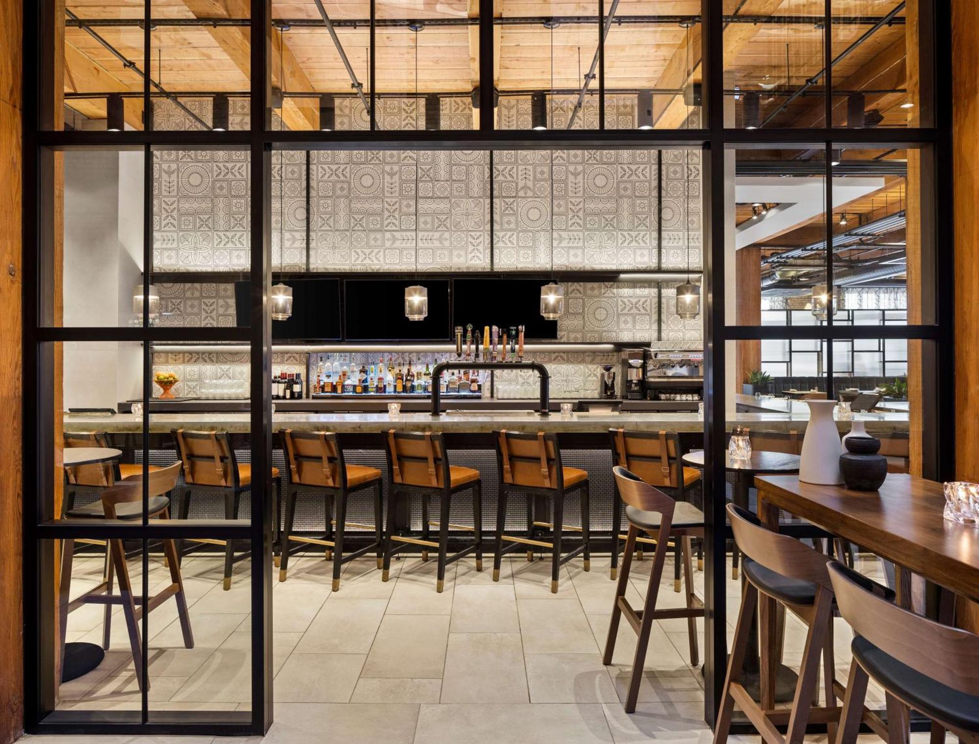 Canopy By Hilton Mill District