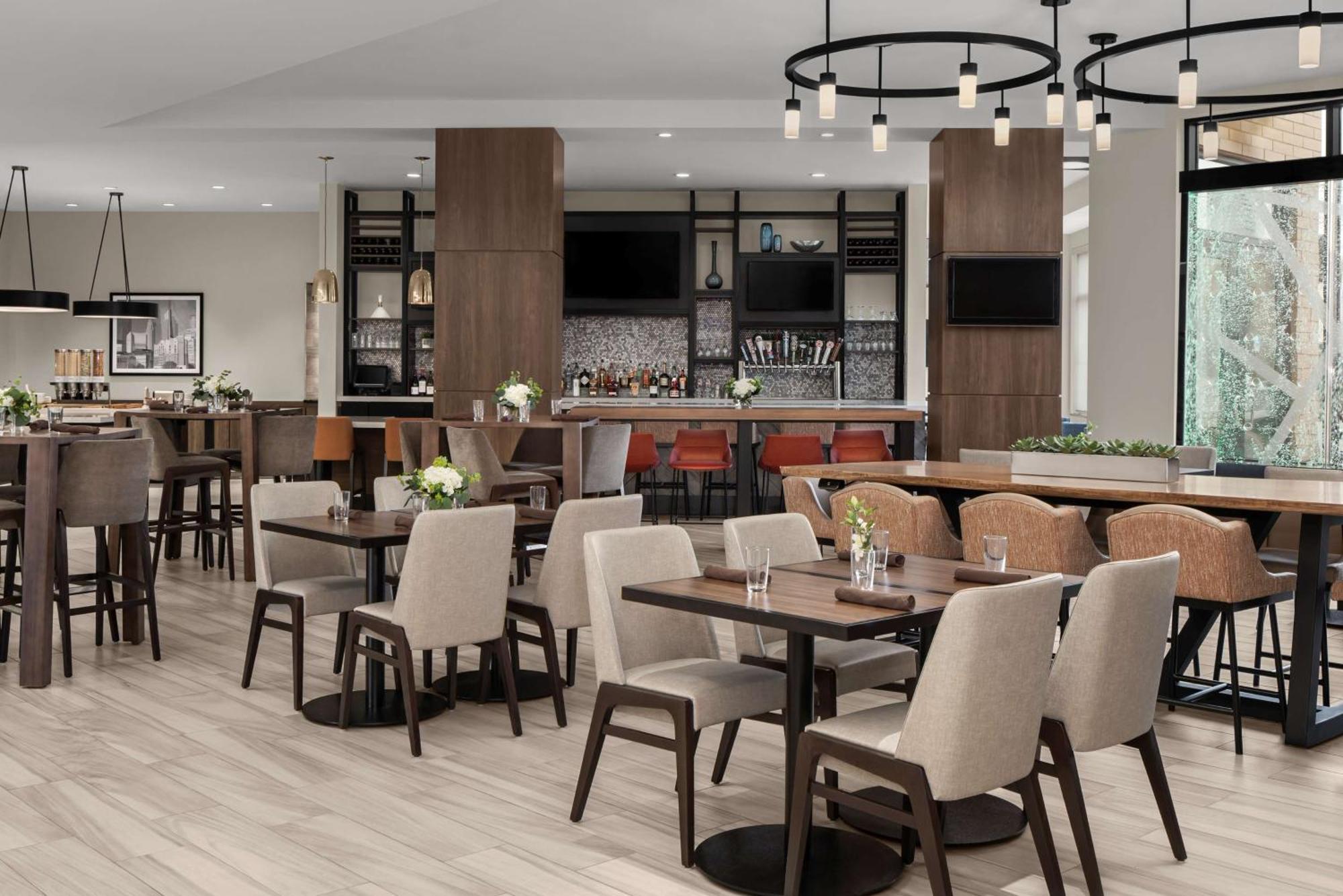 Hilton Garden Downtown Hotel