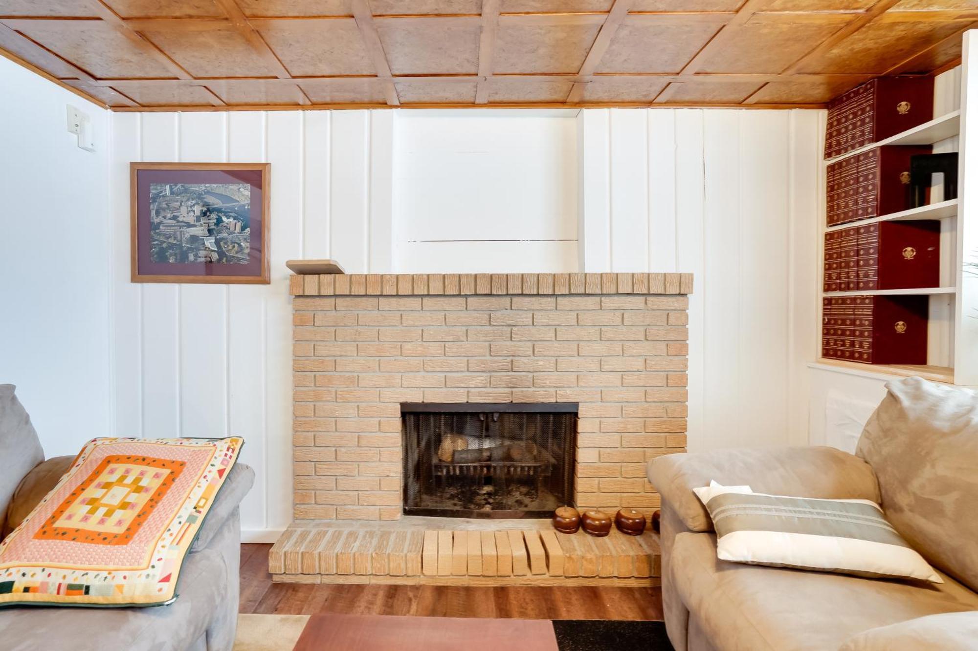 Apartment Pet-friendly Near Shops And Dining! *