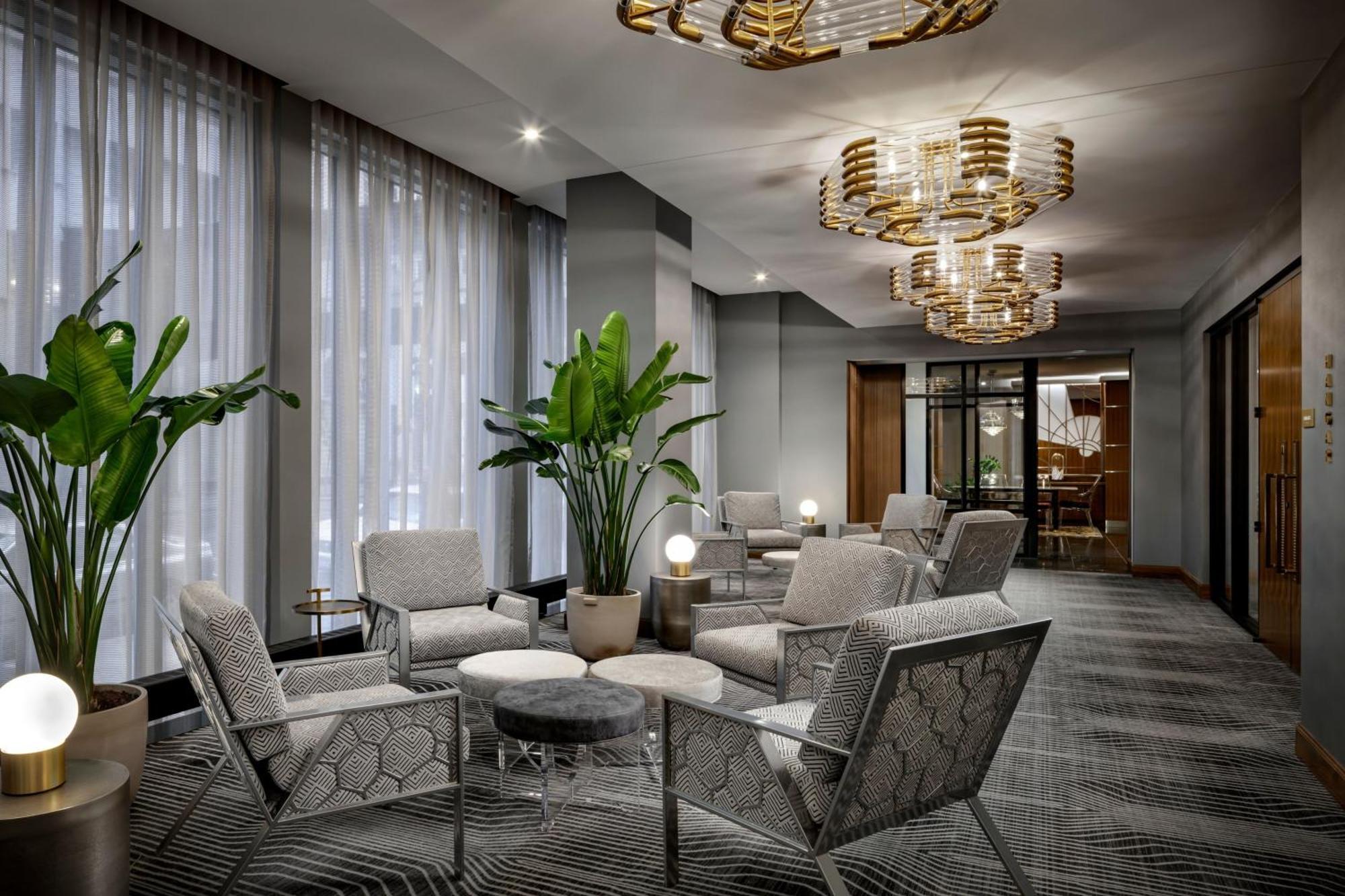 Rand Tower Hotel, Minneapolis, A Tribute Portfolio Hotel
