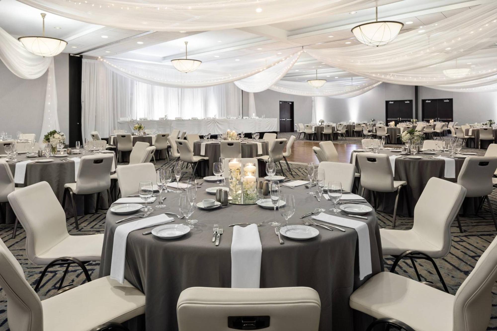 Hotel Courtyard By Marriott Downtown 3*