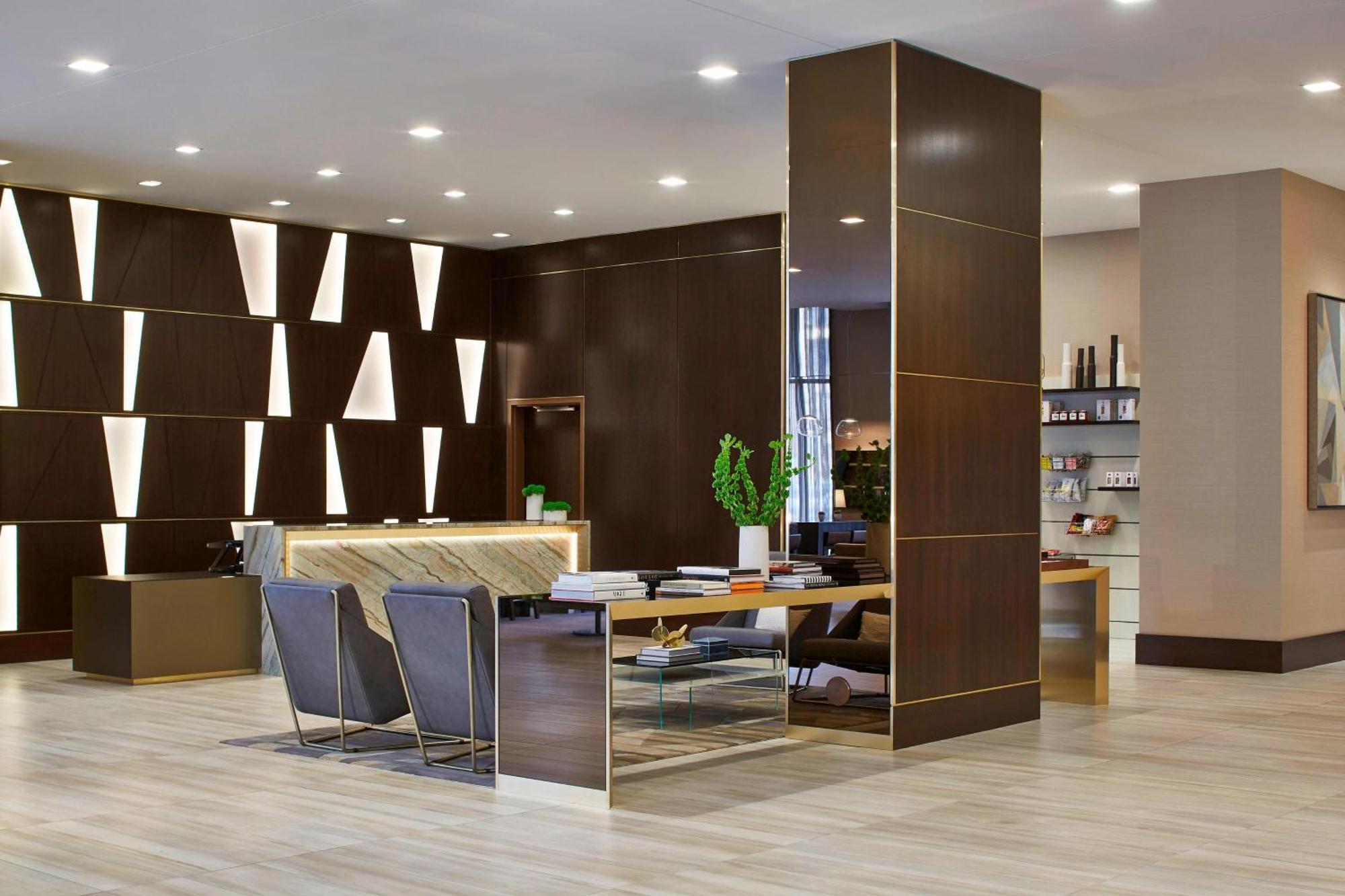 Ac Hotel By Marriott Minneapolis Downtown 4*