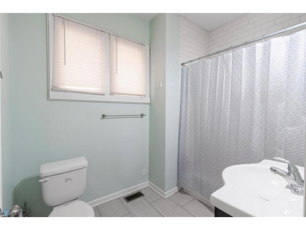 Lyndale Oasis *