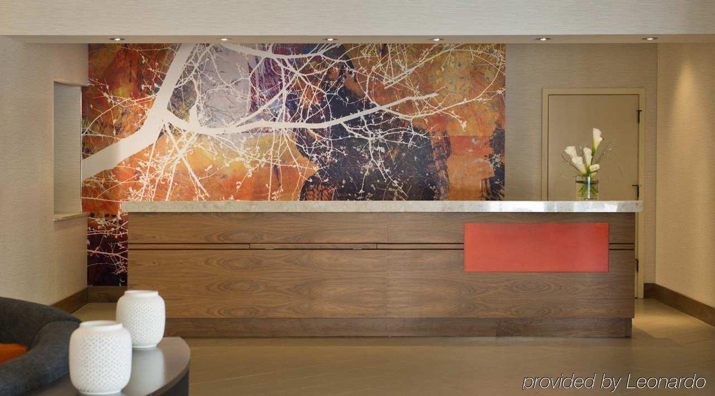 Doubletree By Hilton Downtown Hotel 4*