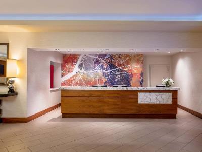 Doubletree By Hilton Downtown 4*