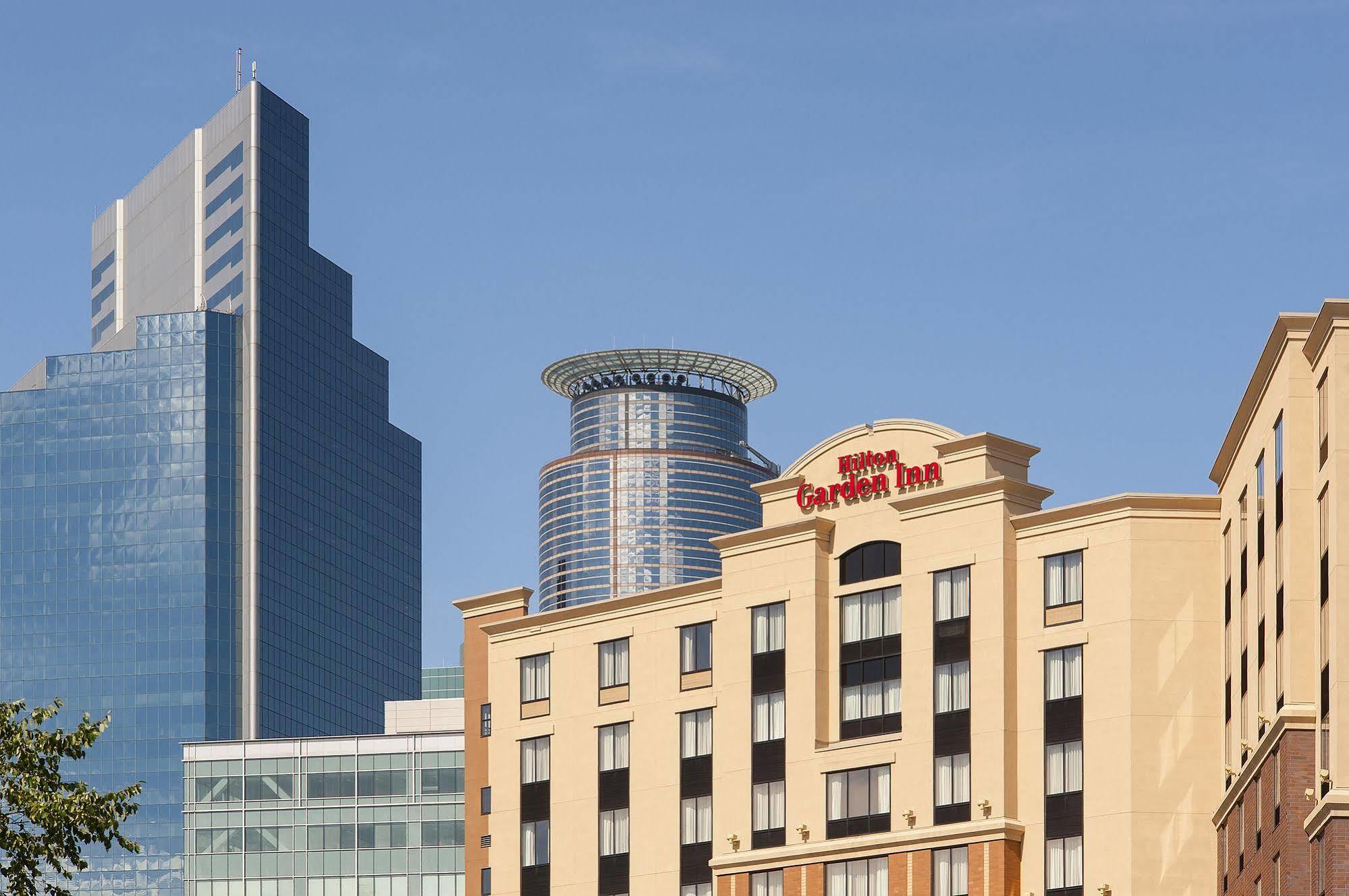 Hilton Garden Downtown Hotel 3*