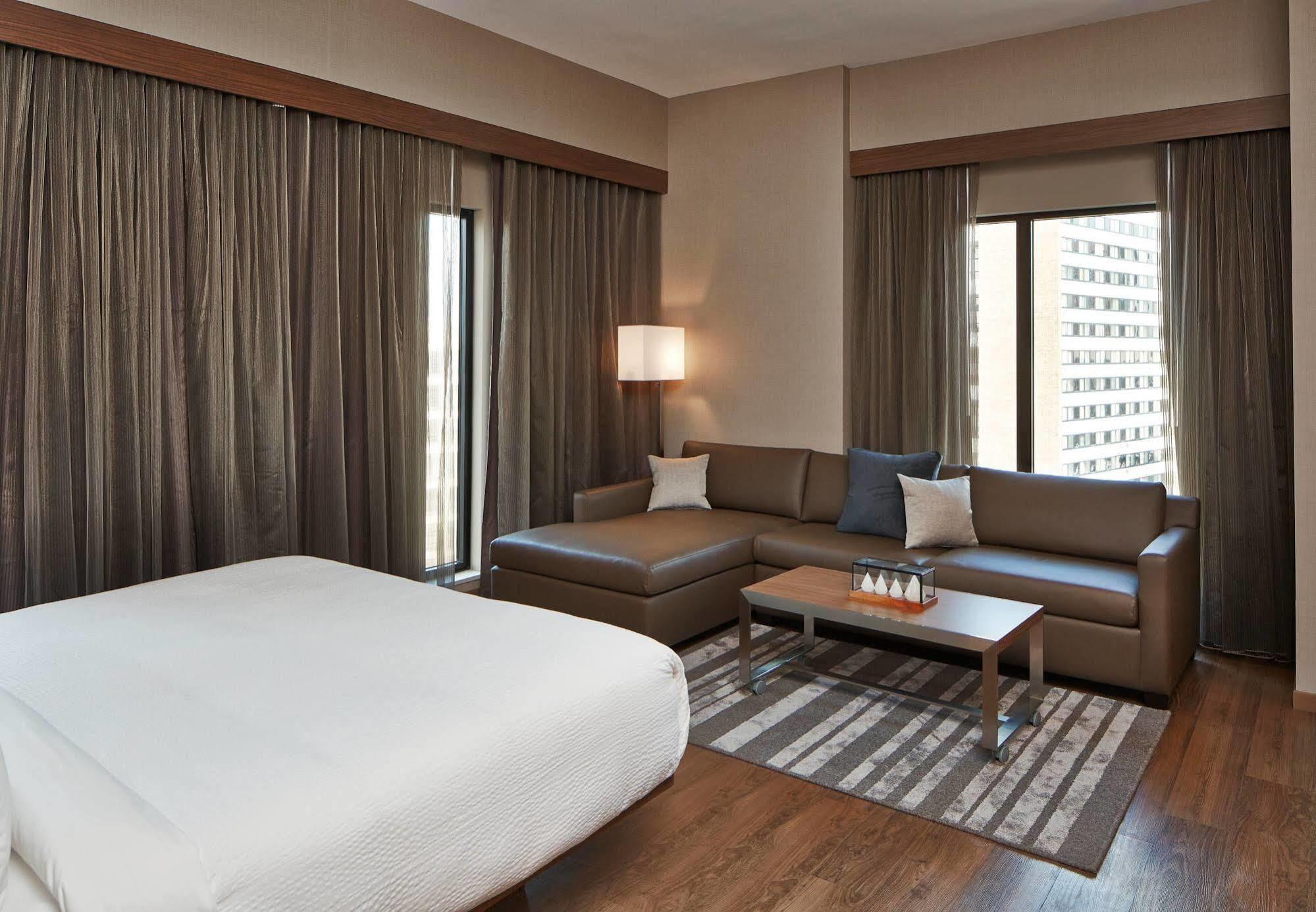 Hotel Ac Hotel By Marriott Minneapolis Downtown 4*
