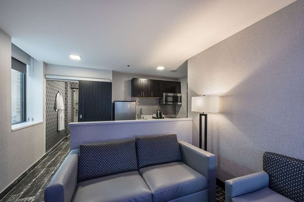 Luminn Minneapolis, Ascend Collection 4*