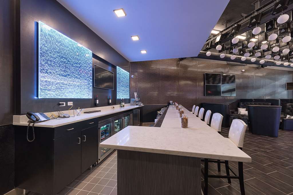 Luminn Minneapolis, Ascend Collection 4*