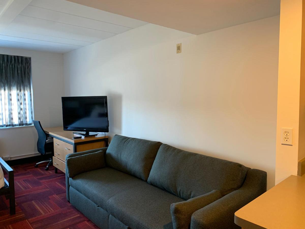University Inn